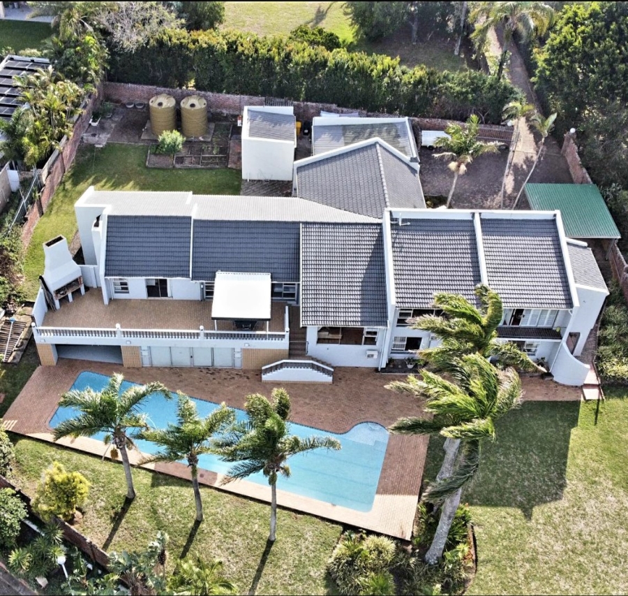 5 Bedroom Property for Sale in Beacon Bay Eastern Cape